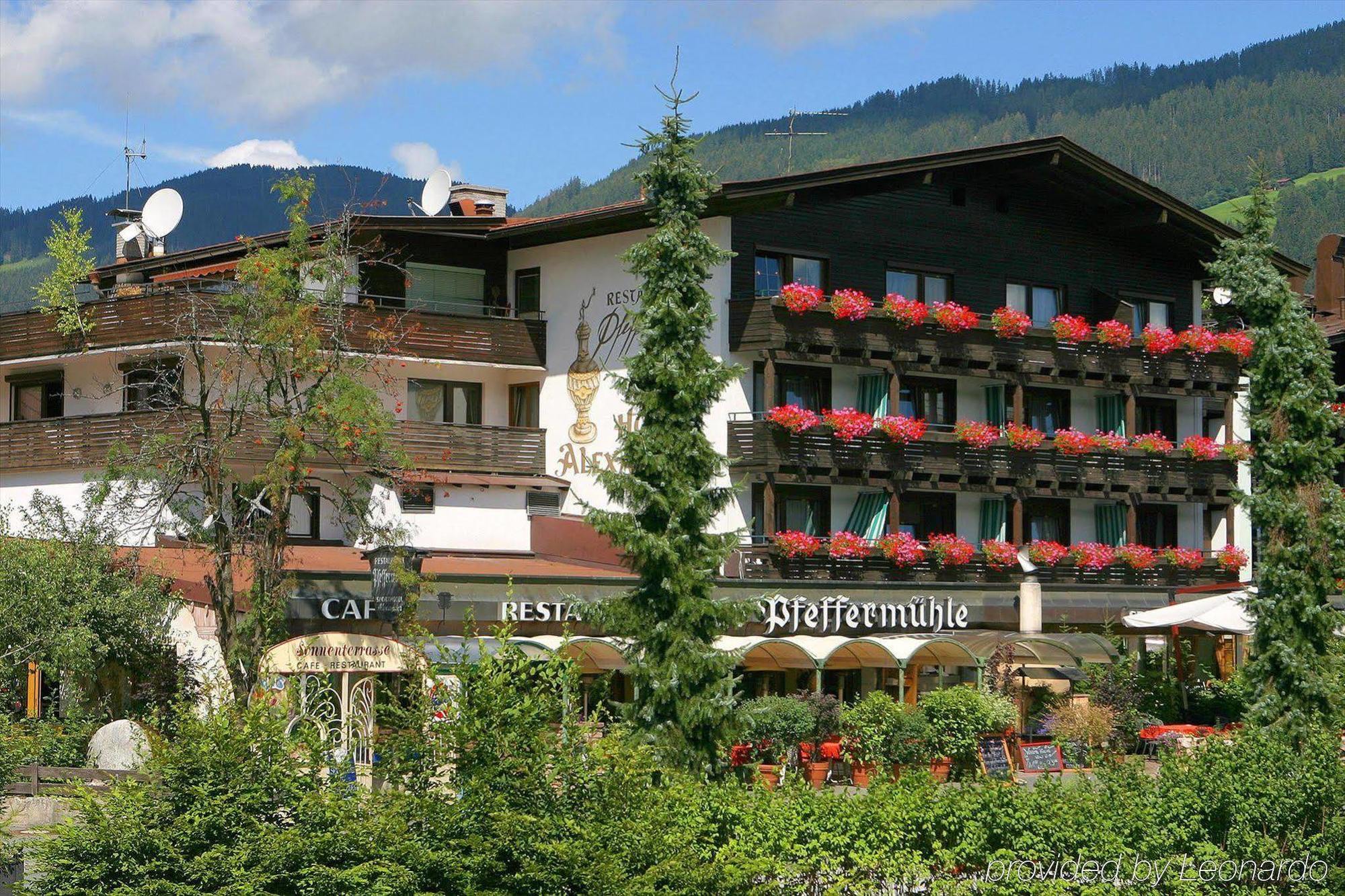 Hotel Alexander Kirchberg in Tirol Eksteriør billede